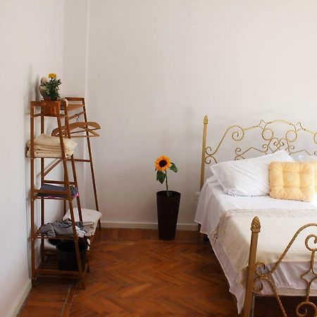 Entire Serviced Apartment With A Beautiful View Tirana Eksteriør billede
