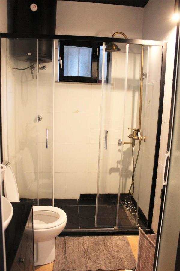 Entire Serviced Apartment With A Beautiful View Tirana Eksteriør billede